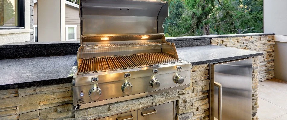Stainless steel grill in an outdoor kitchen in Mountain Brook, AL.